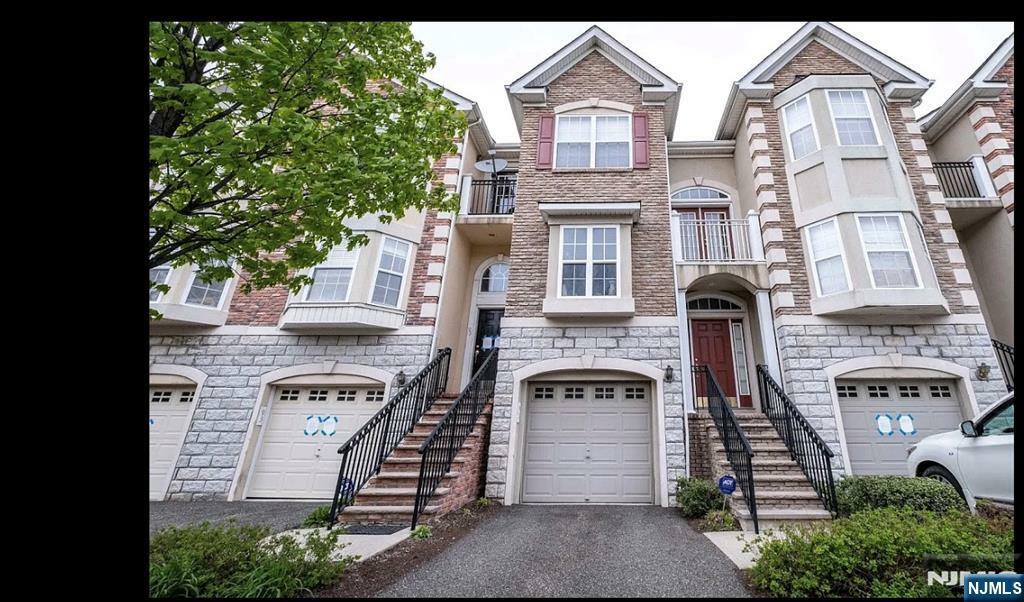 94 Osprey Court  Secaucus NJ 07094 photo