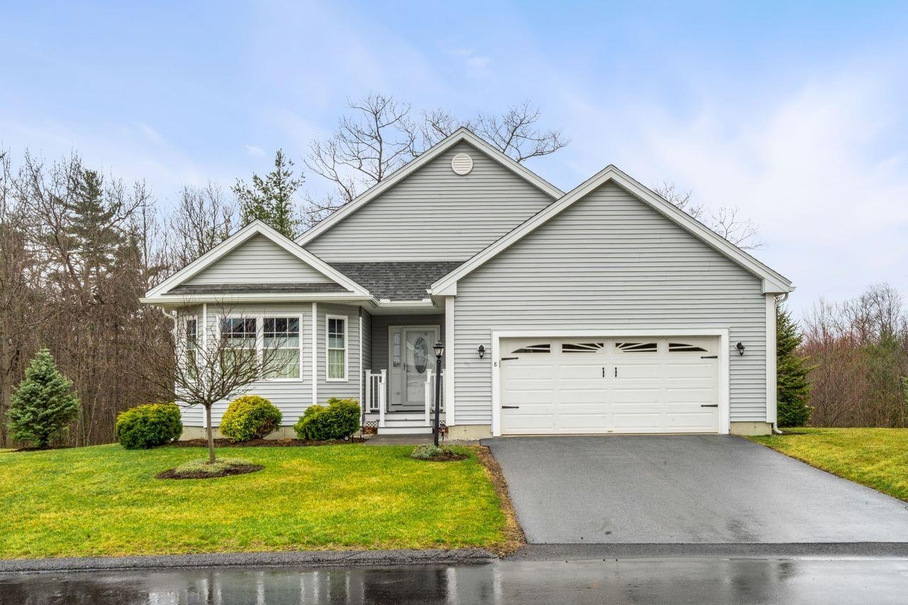 Property Photo: 8 Strawberry Lane NH 03106