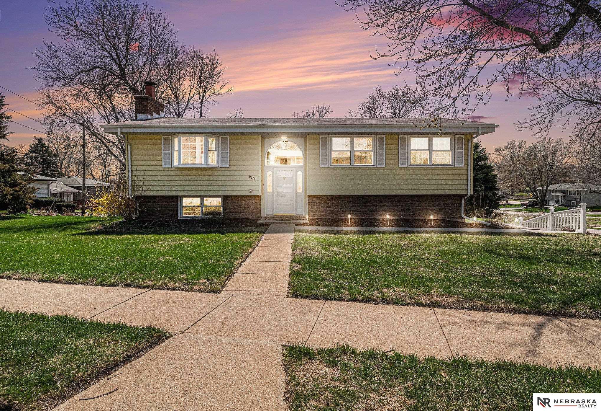 Property Photo: 9375 Laurel Avenue NE 68134