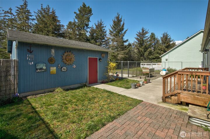 Property Photo:  663  Woodland Loop NE  WA 98569 