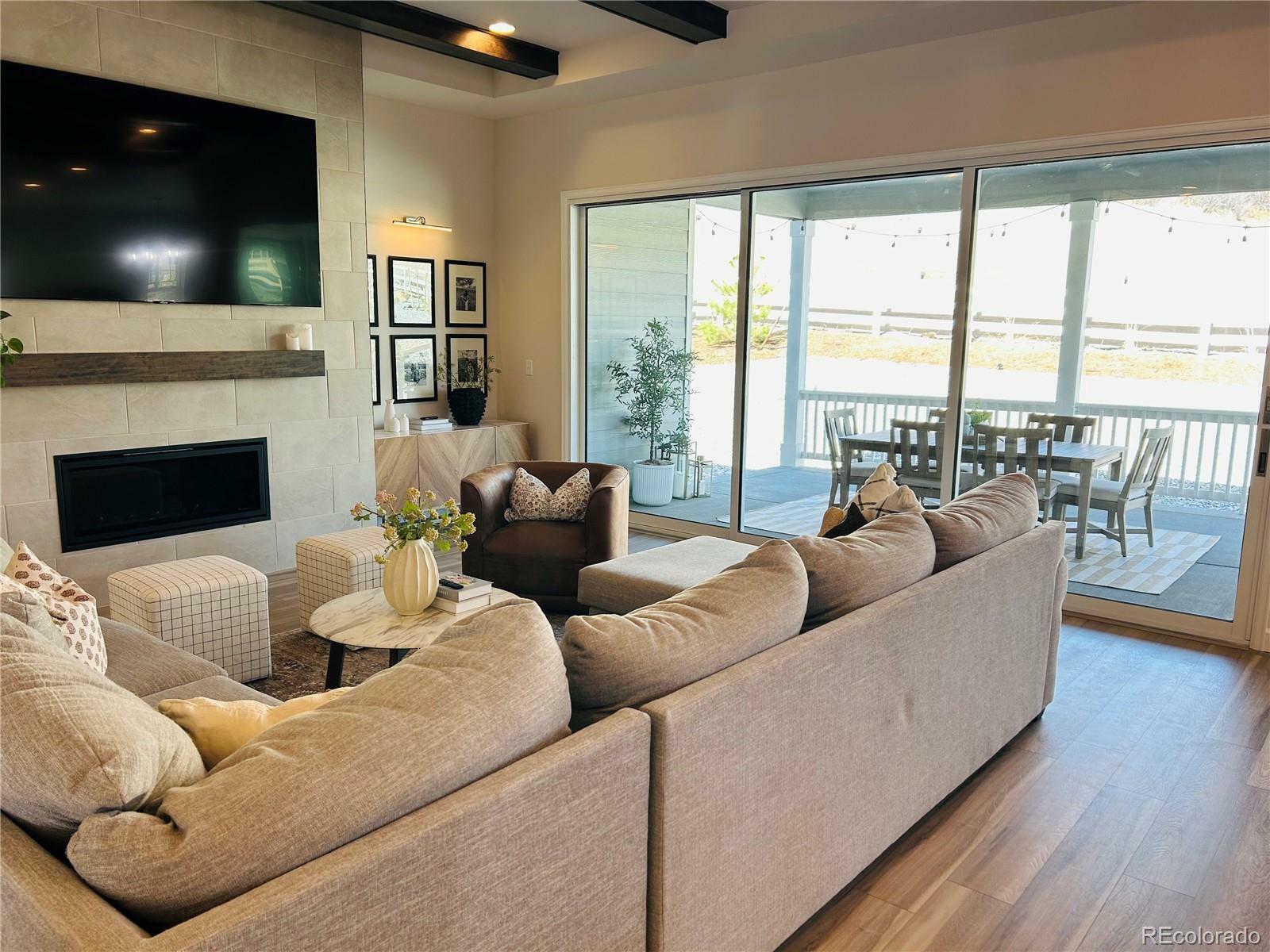 Property Photo: 1581 Diamond Hill Court CO 80104