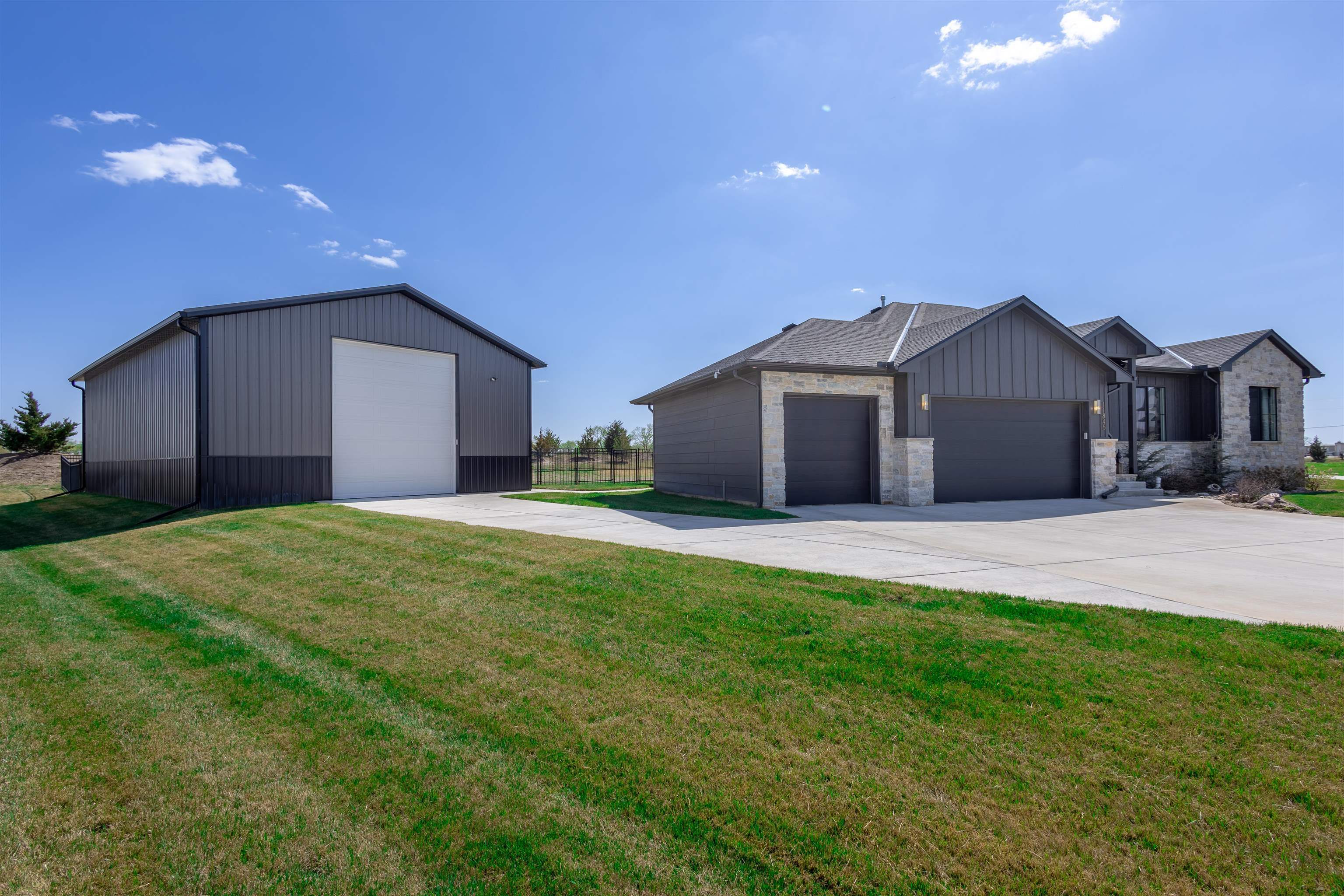 Property Photo:  11845 W Cherese Ct  KS 67215 