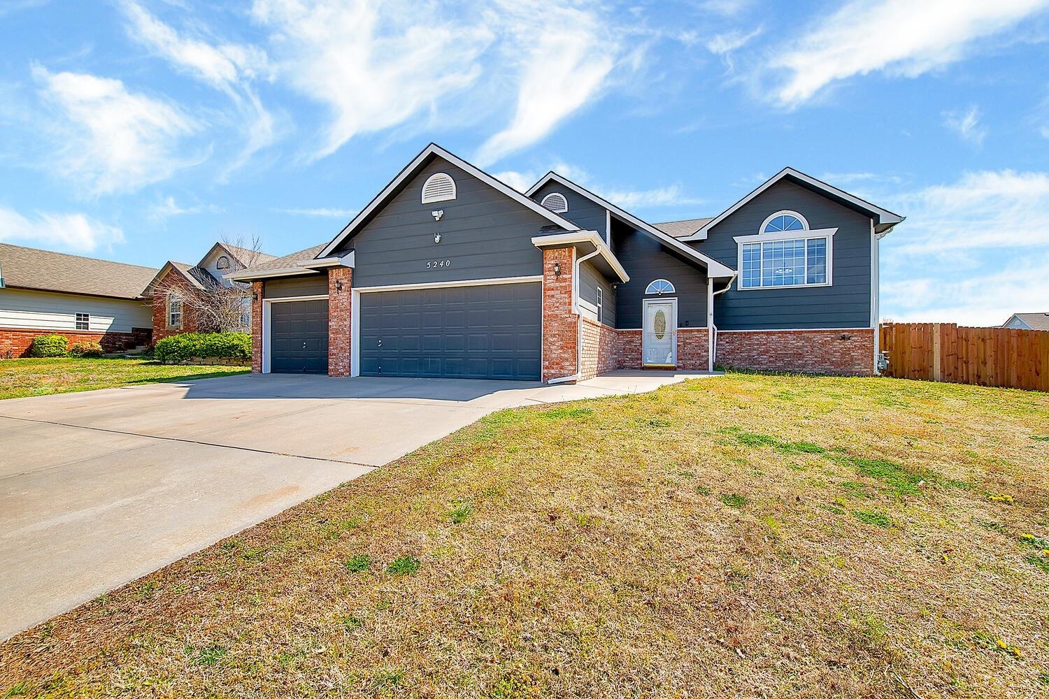 5240 E Ashton Ct  Bel Aire KS 67220 photo