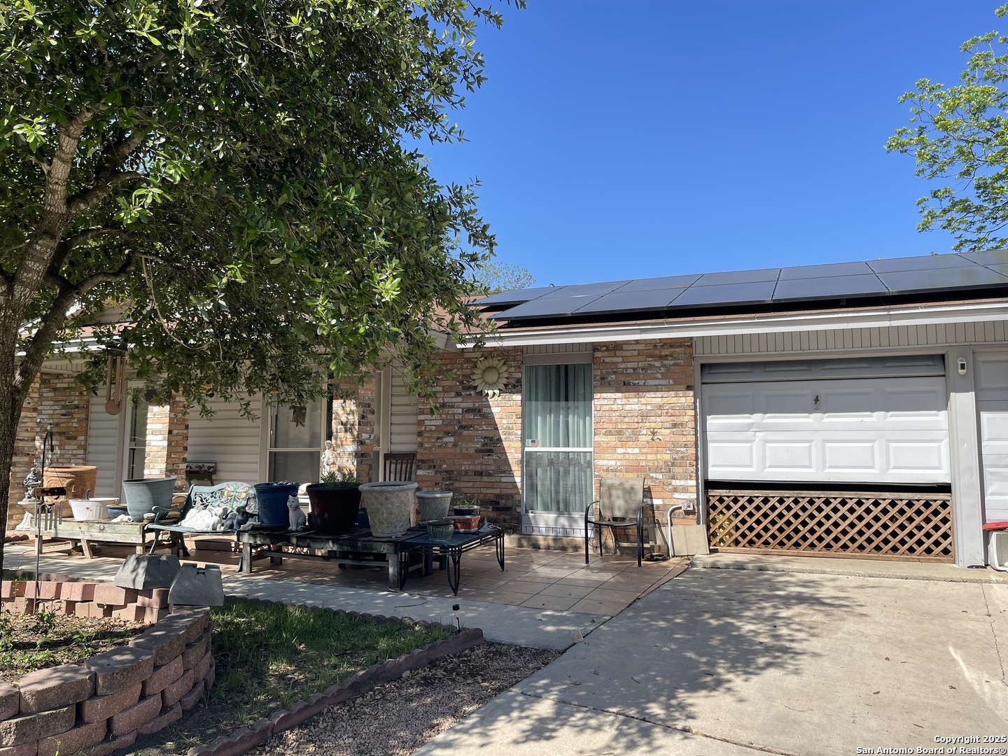 Property Photo: 7501 Jonquill TX 78233