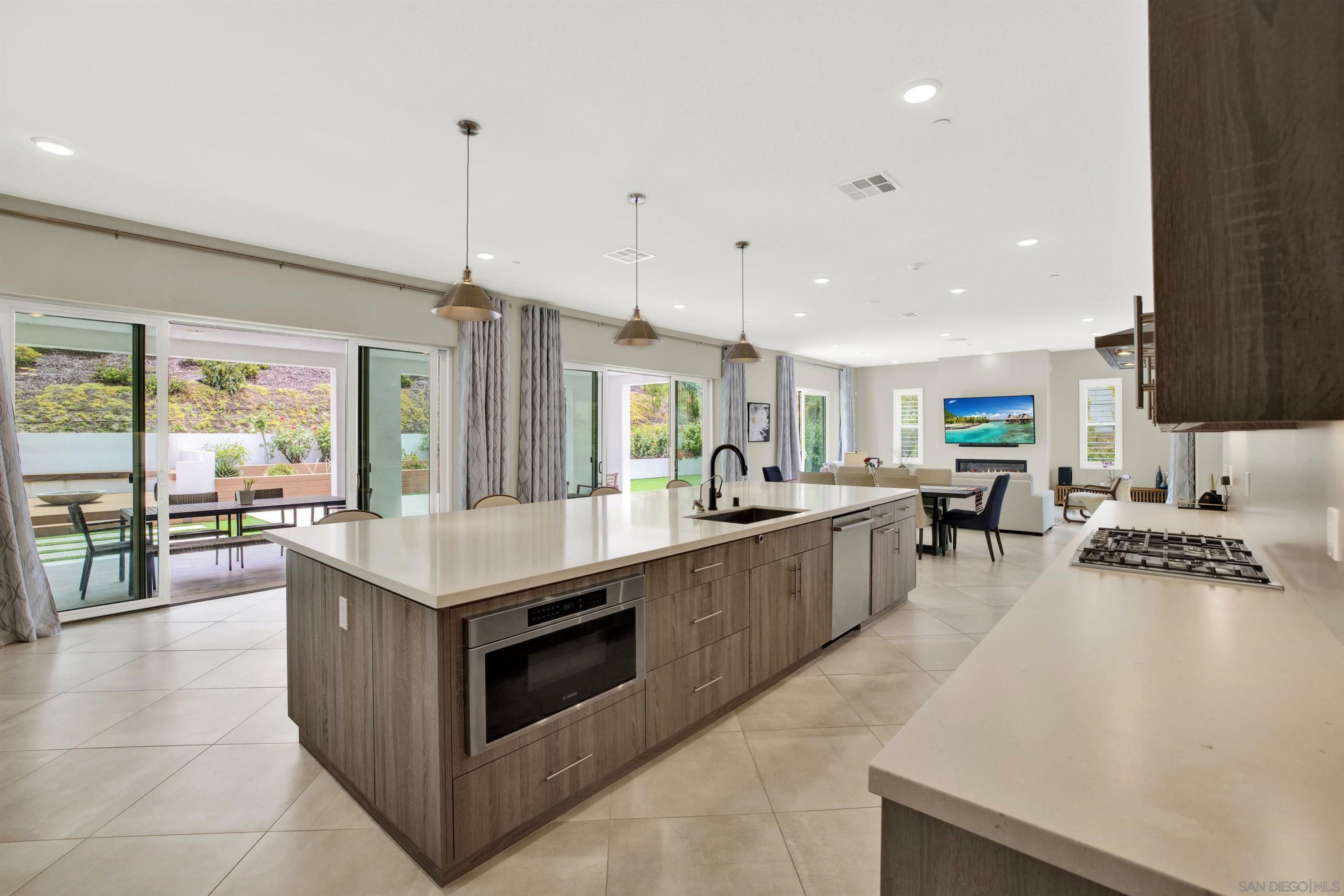 Property Photo: 5347 Morning Sage Way CA 92130
