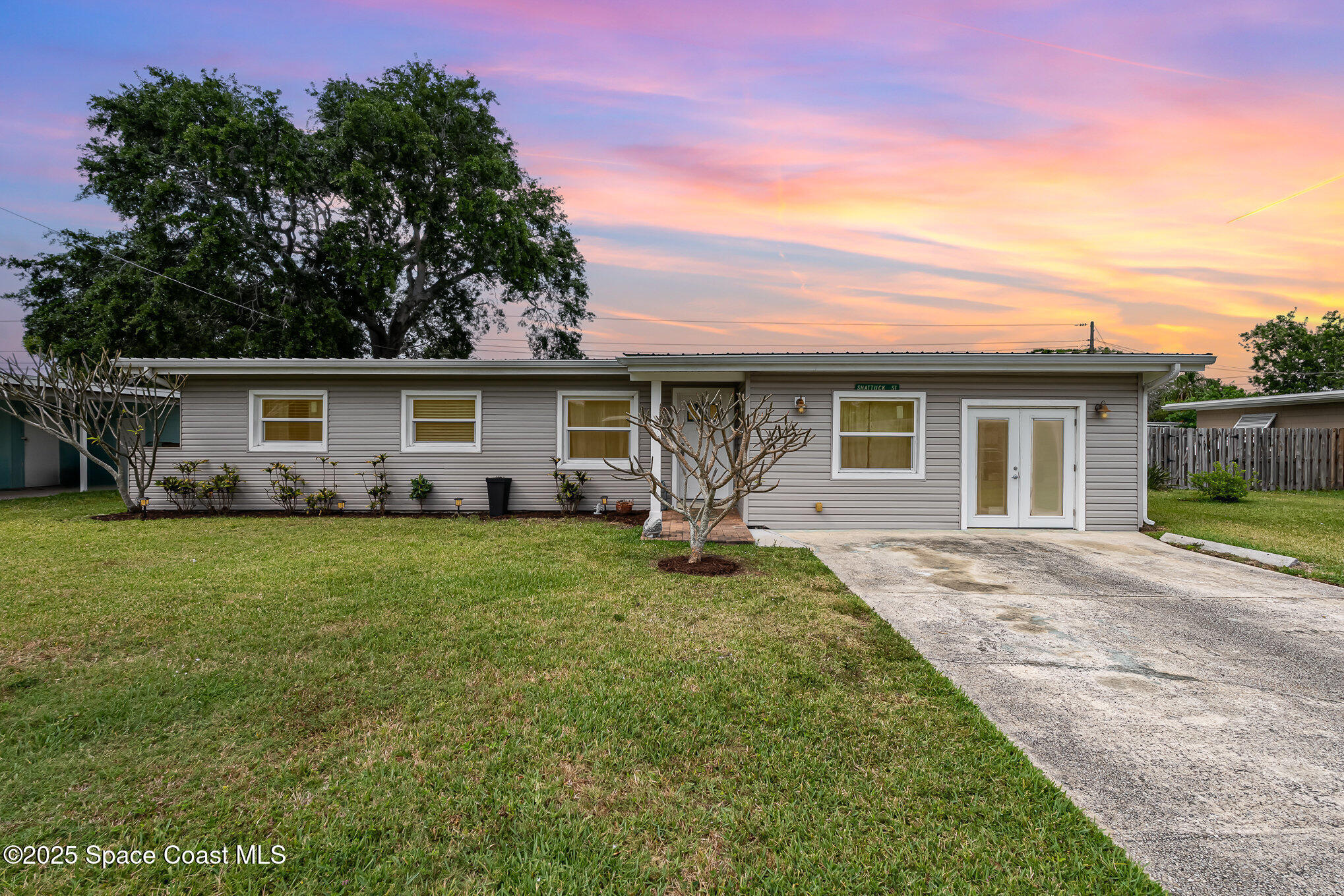 220 Willow Avenue  Merritt Island FL 32953 photo