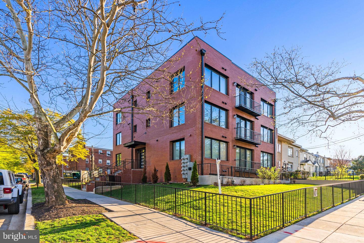 Property Photo: 2019 M Street NE 4 DC 20002