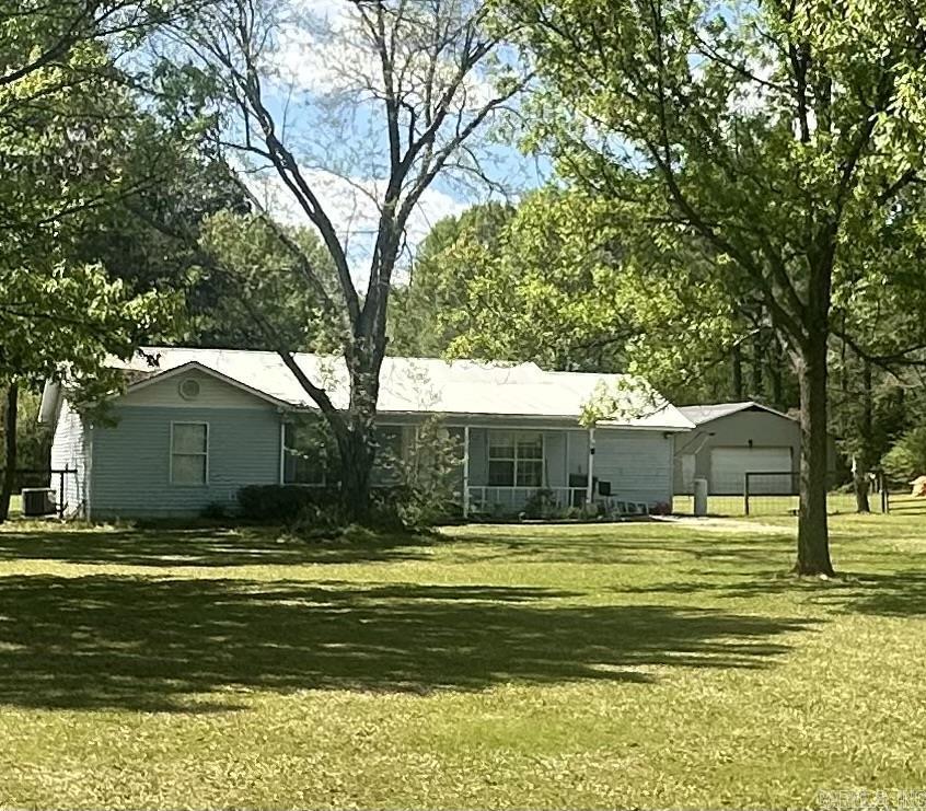 Property Photo: 322 E Hwy 286 AR 72034