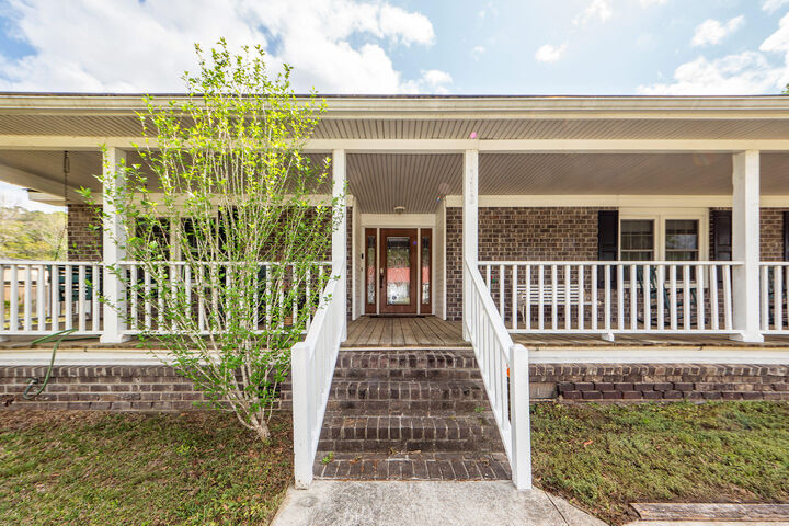 Property Photo: 110 Wallace Road SC 29445