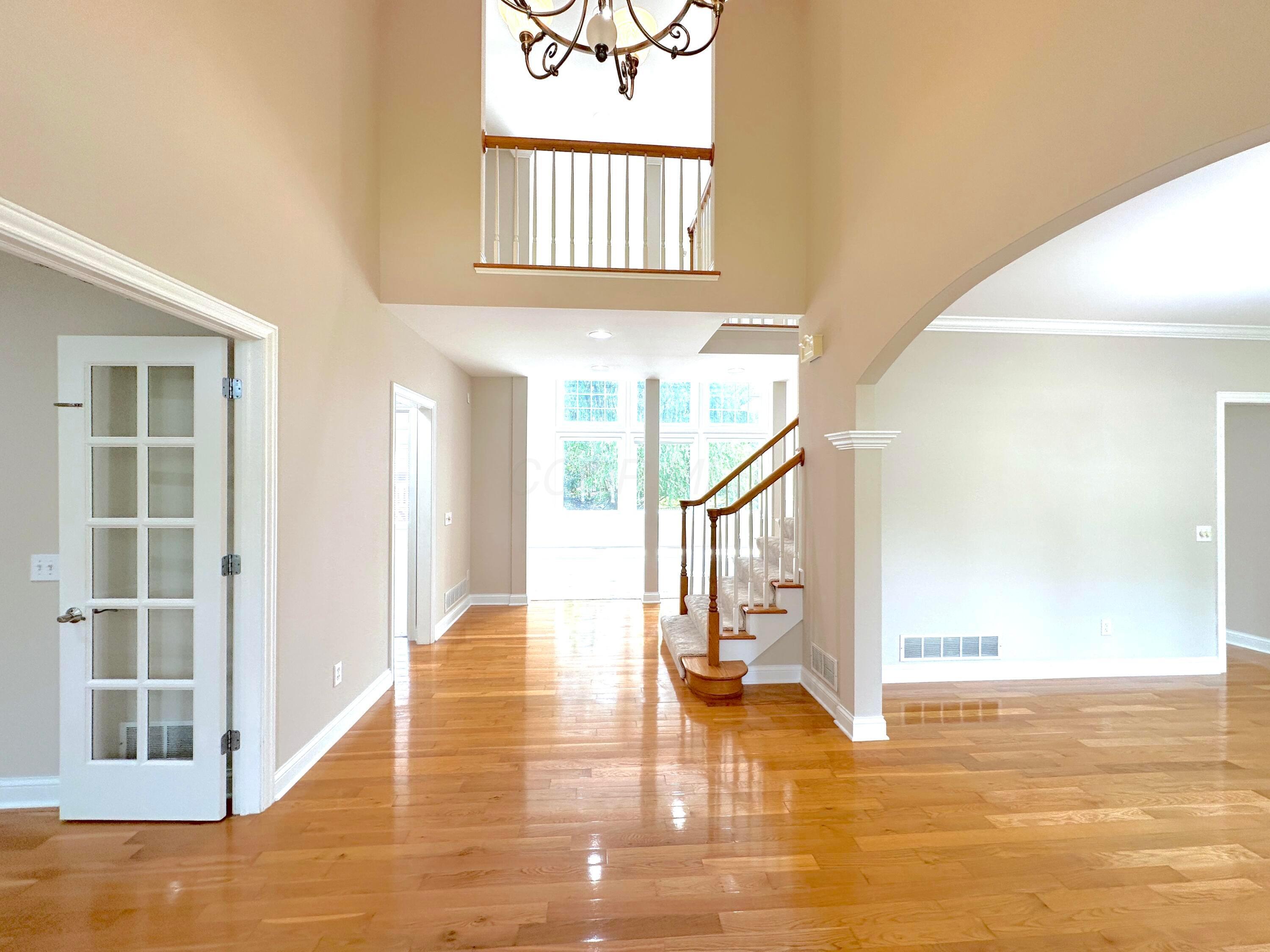 Property Photo:  4201 Penrith Court  OH 43016 