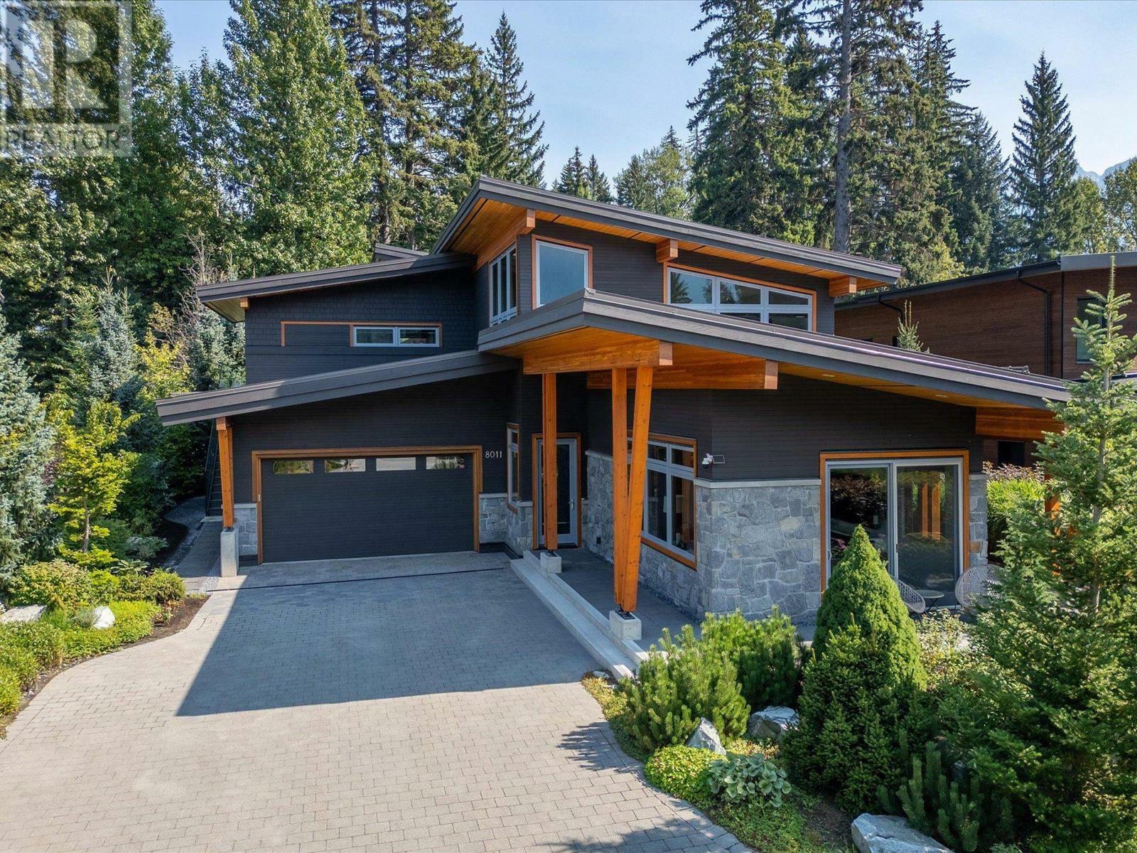 Property Photo: 8011 Cypress Place BC V8E 1J9