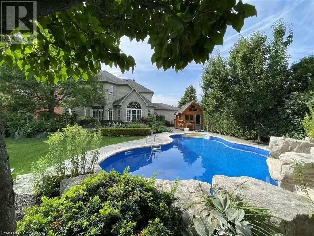 Property Photo: 4286 Clubview Drive ON L7M 4X1