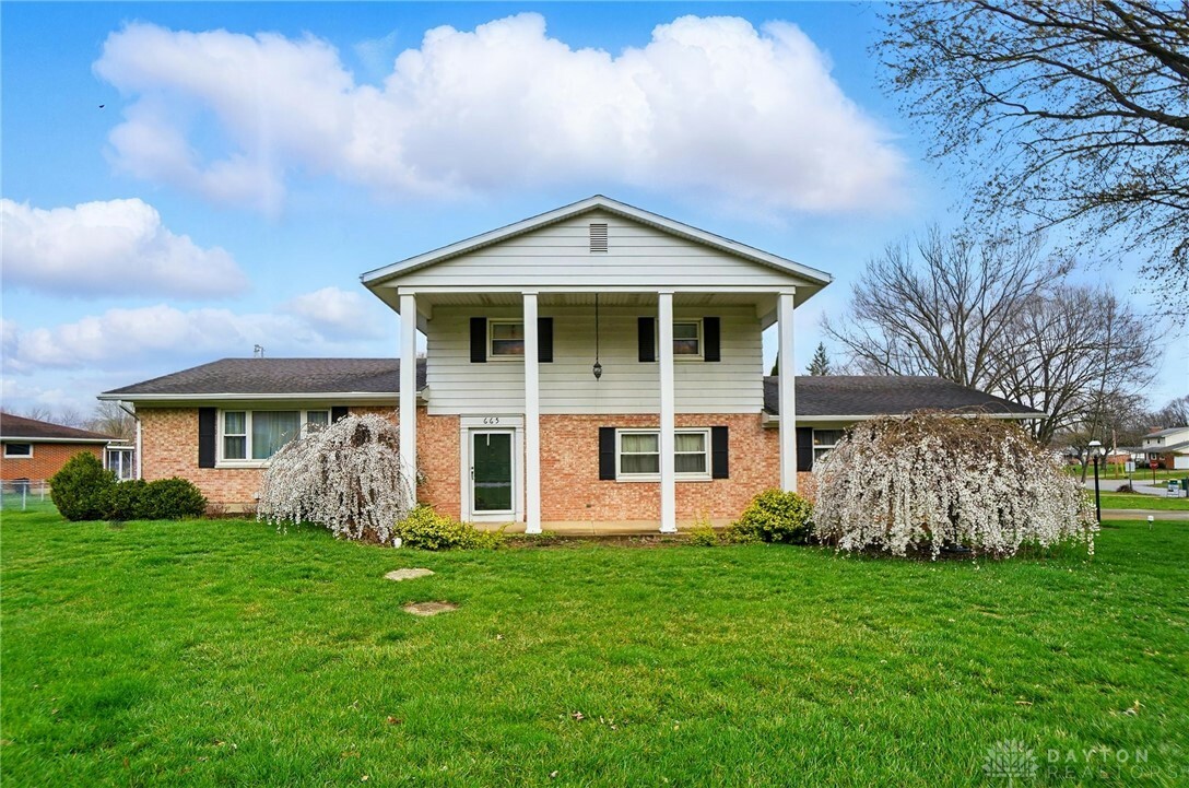 Property Photo:  665 Suncrest Drive  OH 45503 