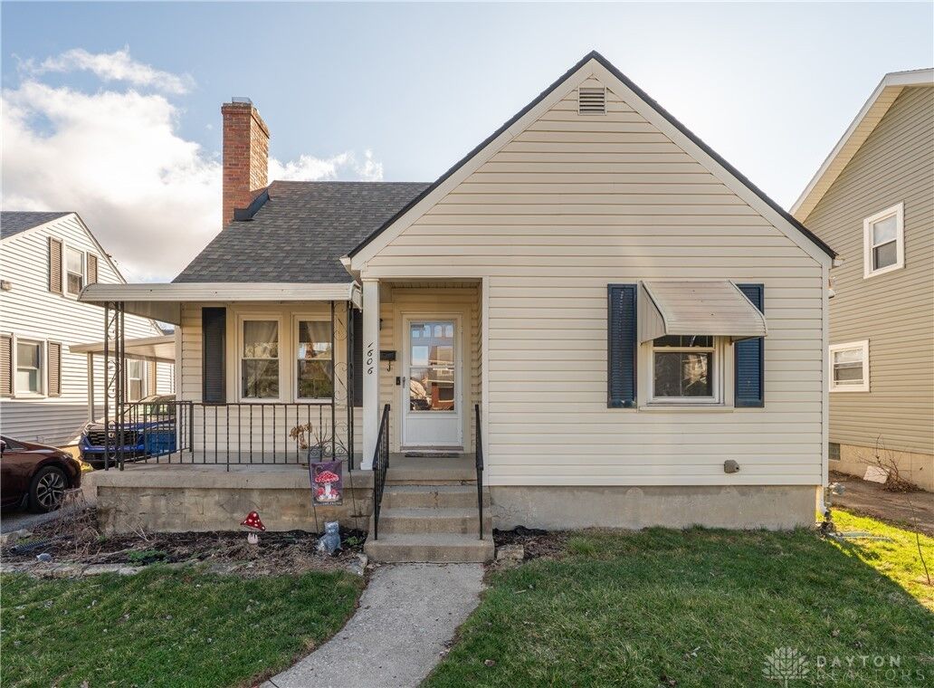 Property Photo: 1606 Rosemont Boulevard OH 45410
