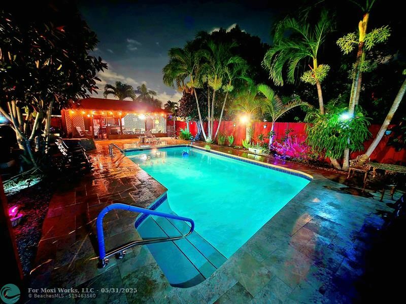 Property Photo: 5701 McKinley St FL 33021