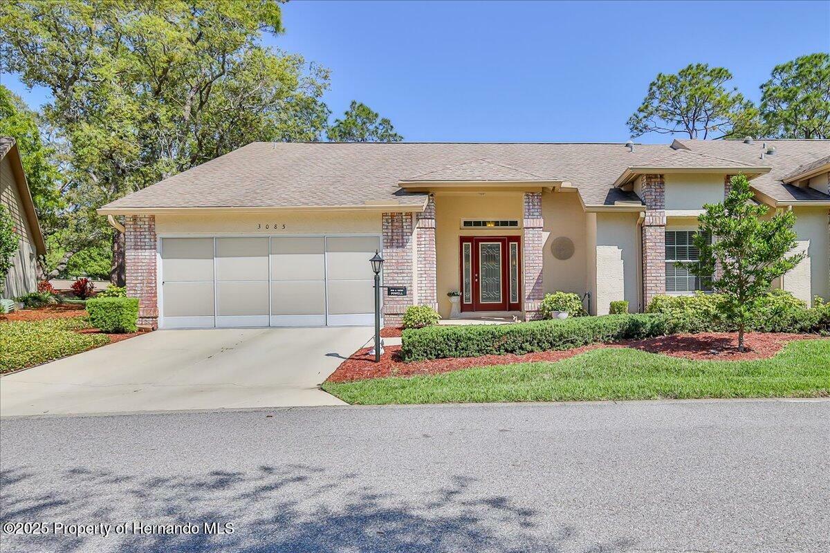 Property Photo: 3085 Appleblossom Trail FL 34606