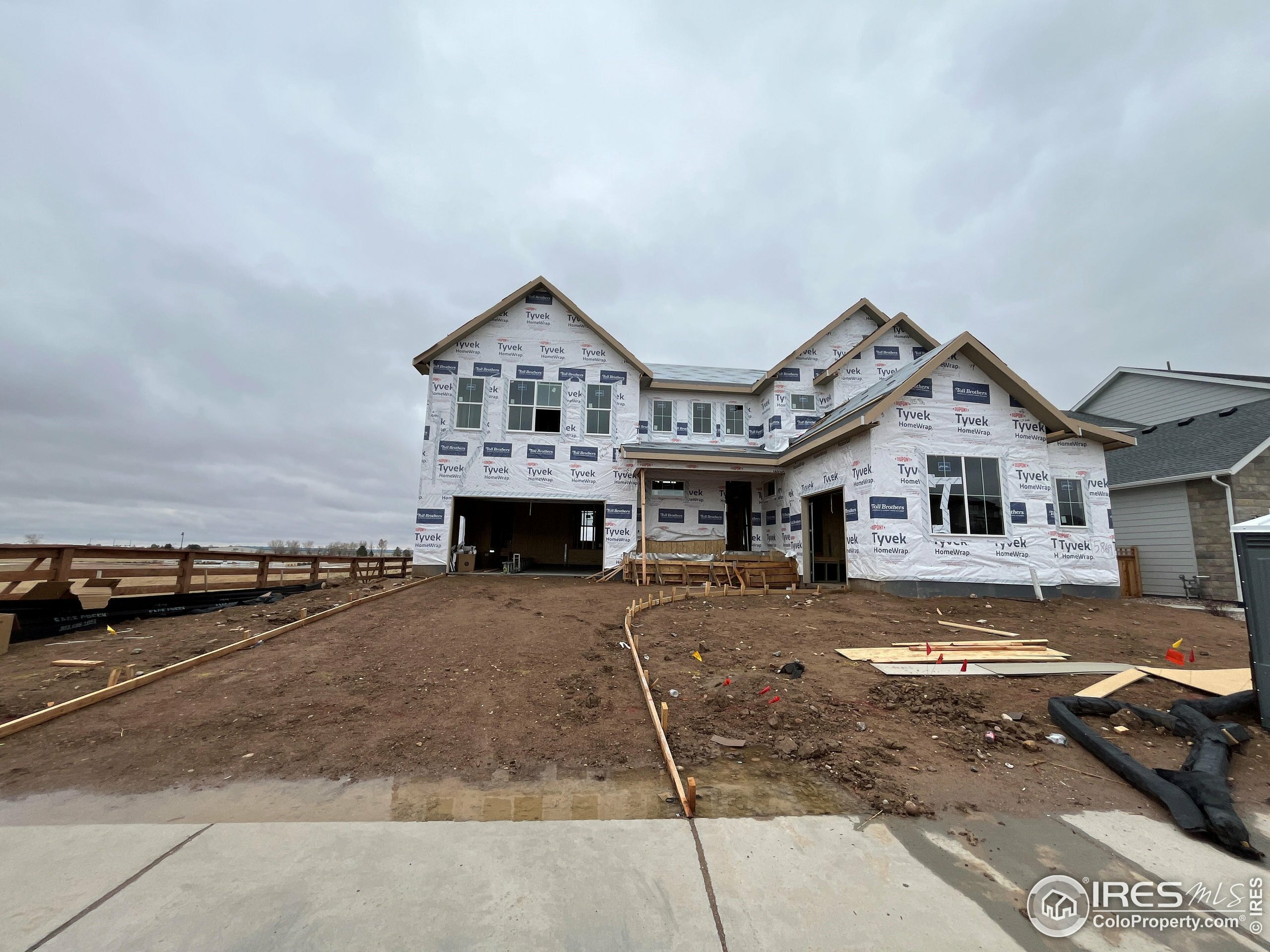 Property Photo: 5869 Gold Finch Ct CO 80547