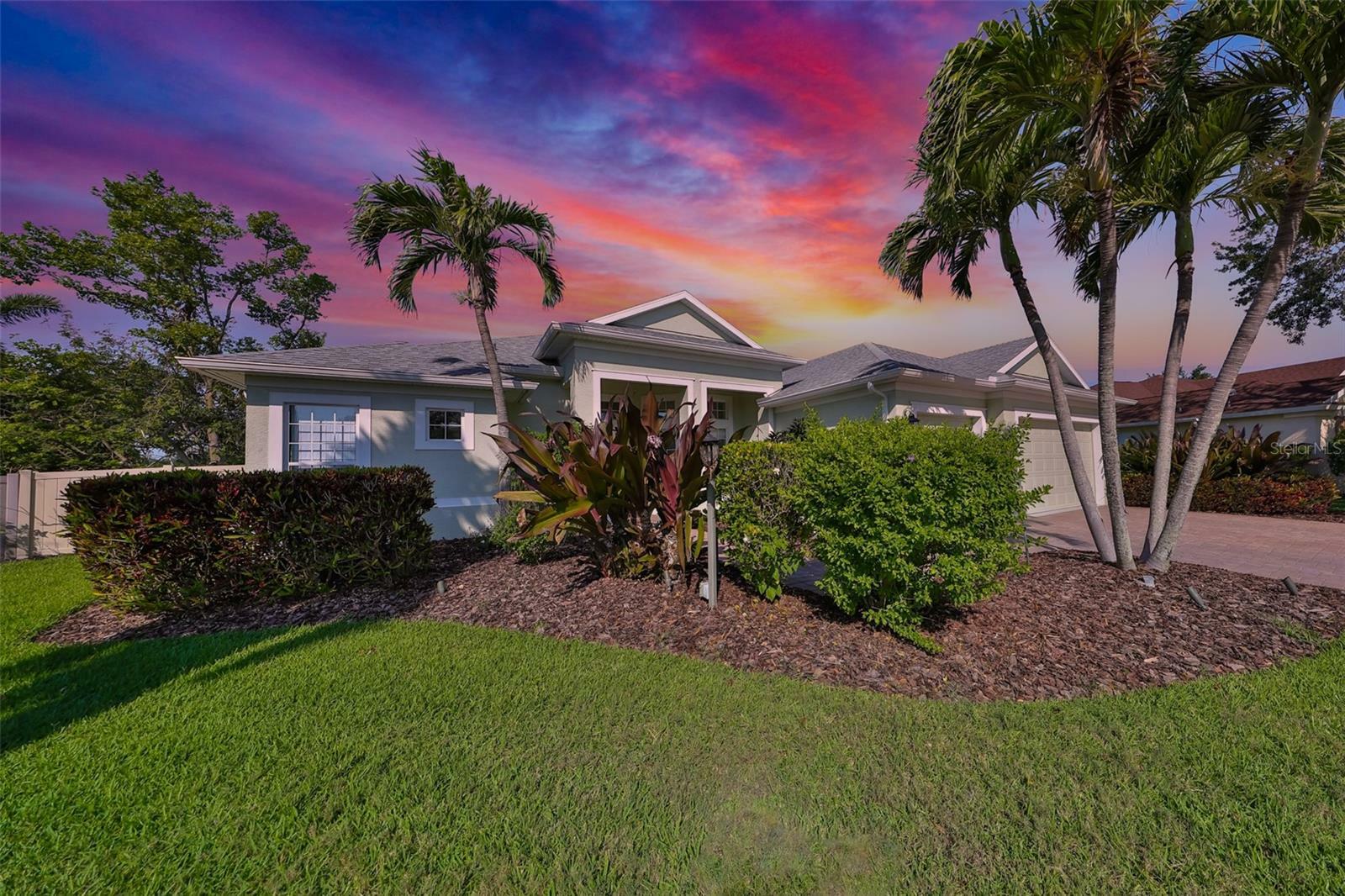 Property Photo: 8826 17th Avenue Circle NW FL 34209