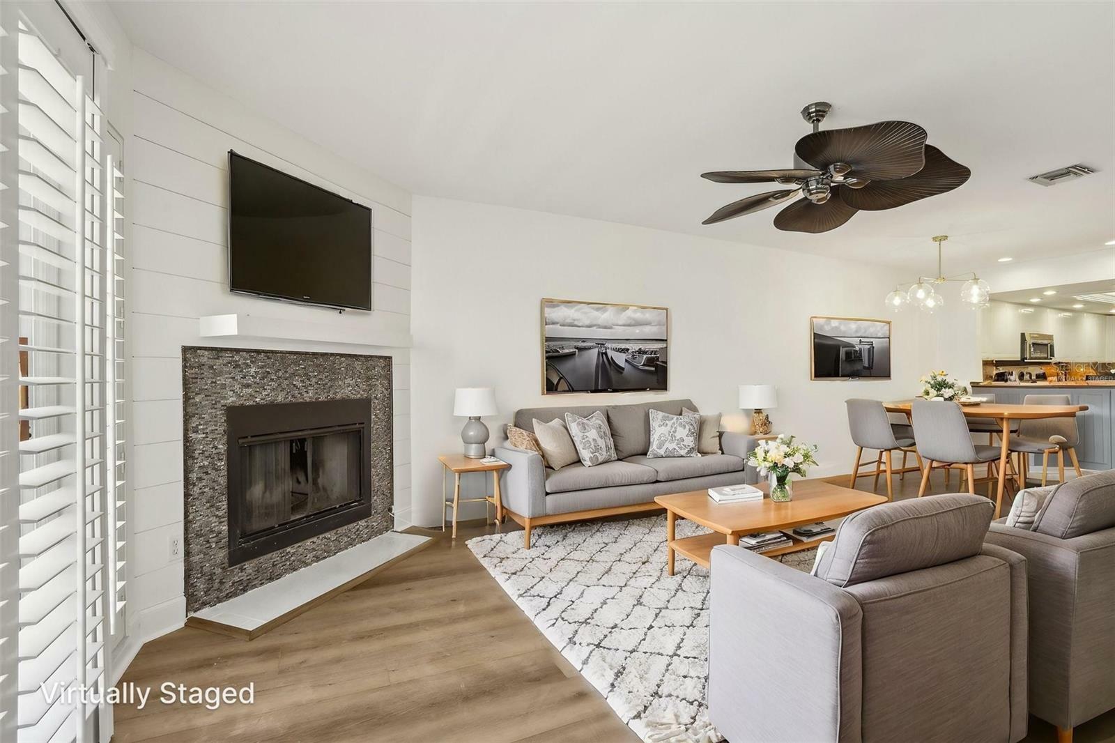 Property Photo: 269 Madeira Circle FL 33715