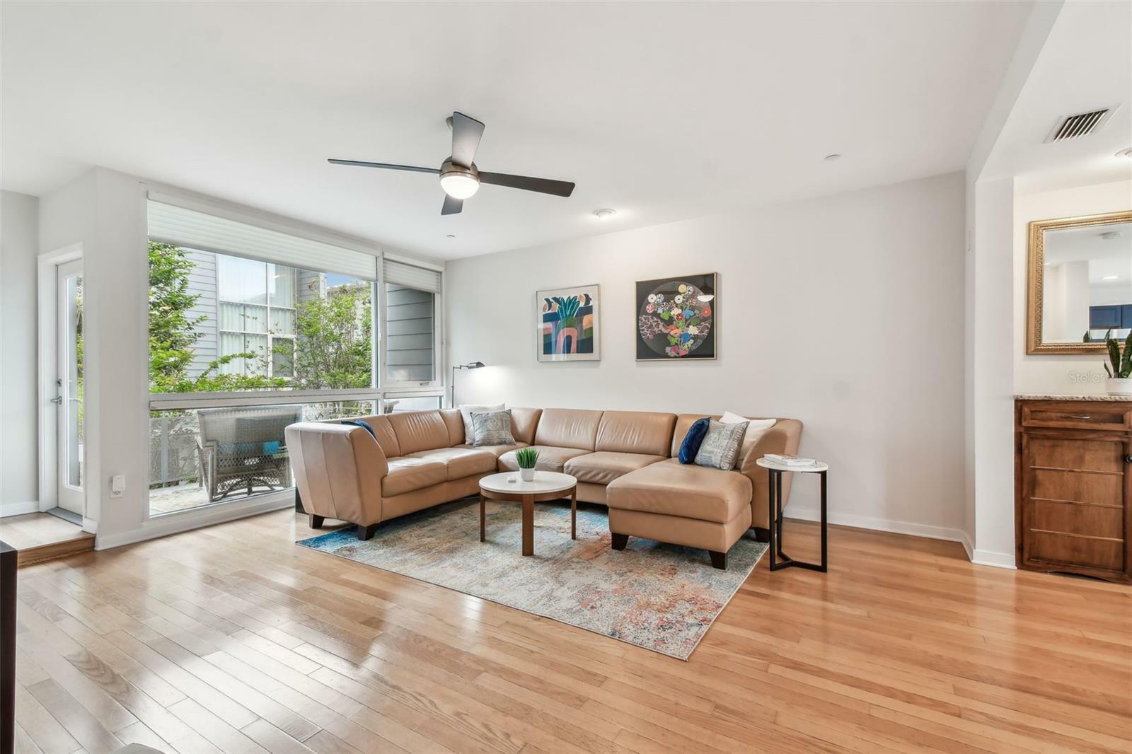 Property Photo: 337 4th Avenue S FL 33701