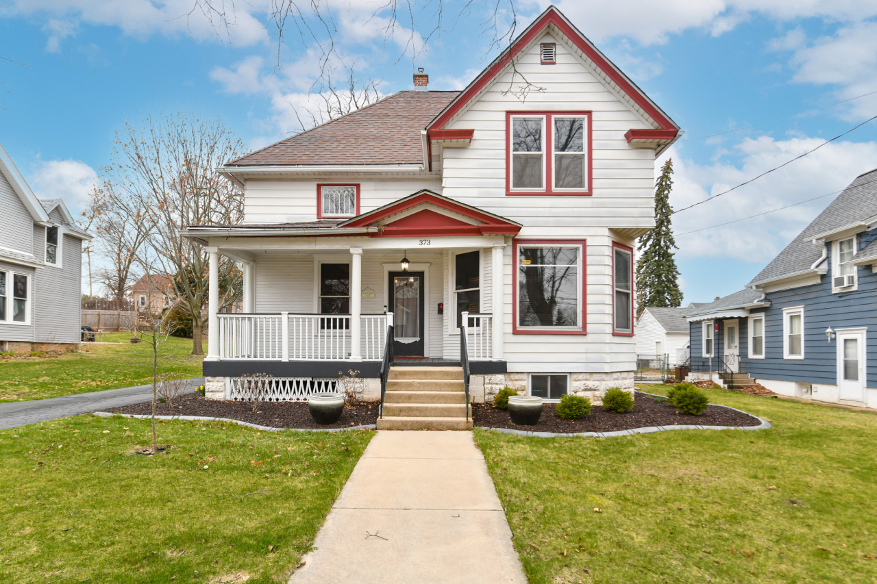 Property Photo: 373 Conkey St WI 53105