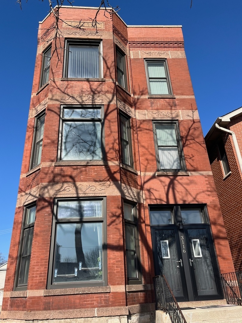 Property Photo: 3116 S Canal Street IL 60616