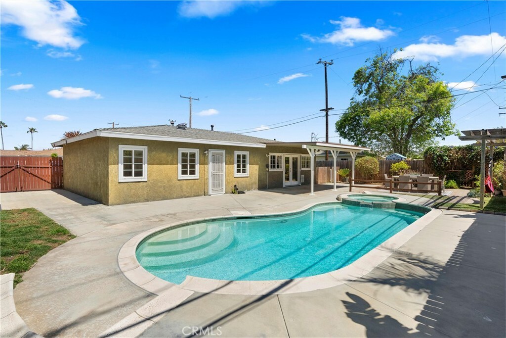 Property Photo: 8072 Kiner Drive CA 92646