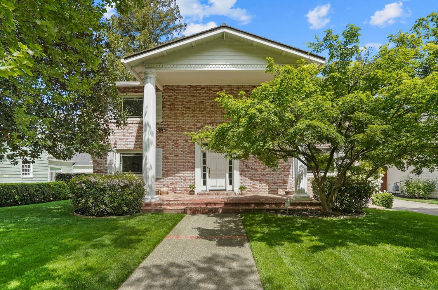 Property Photo: 1419 11th Avenue CA 95818