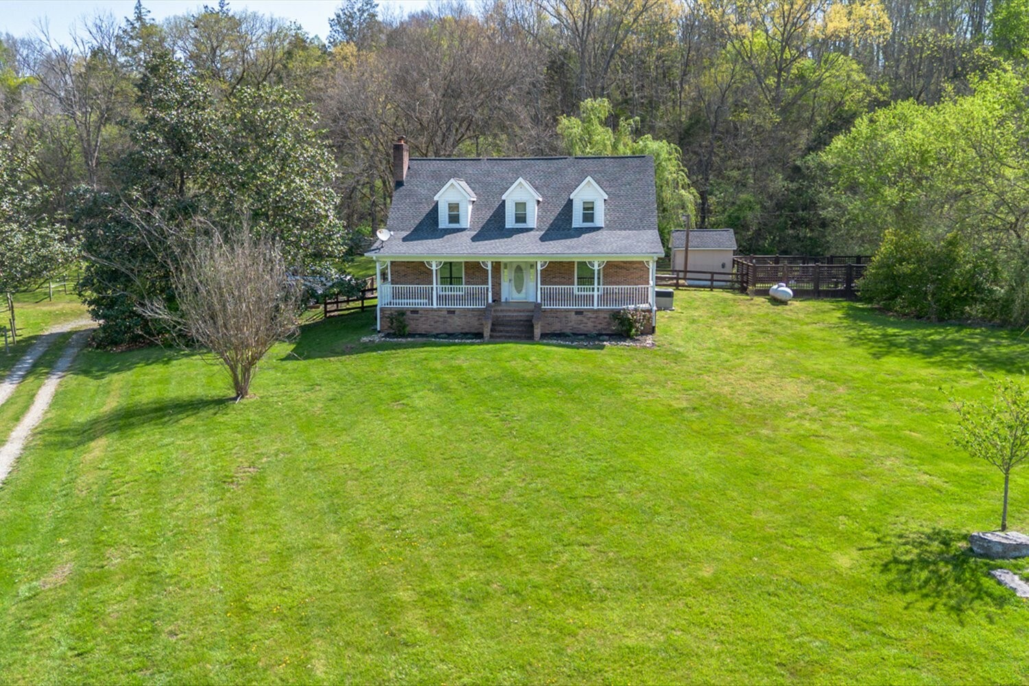 Property Photo: 3035 Culleoka Hwy TN 38451