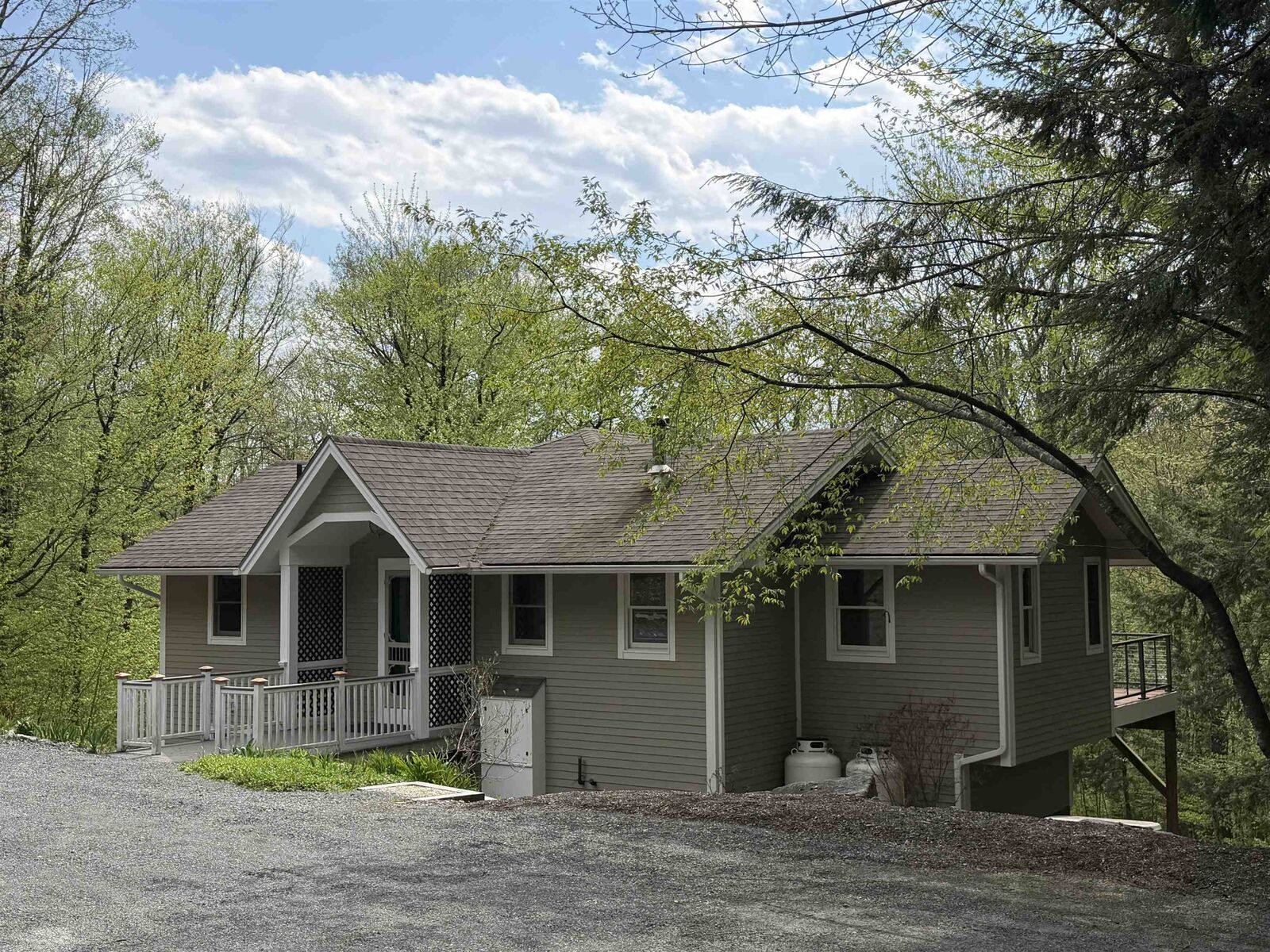 Property Photo:  3 Trillium Lane  NH 03753 