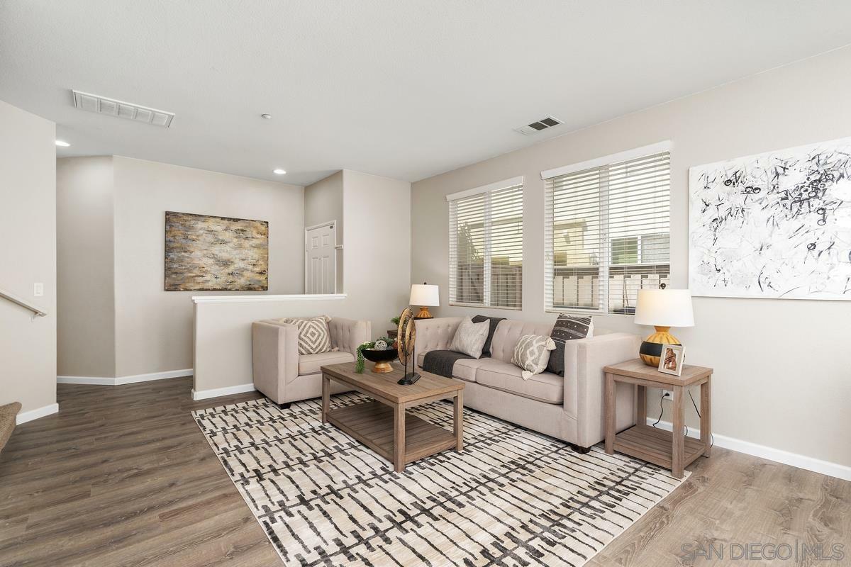 Property Photo: 25190 Crest Haven St 3 CA 92562