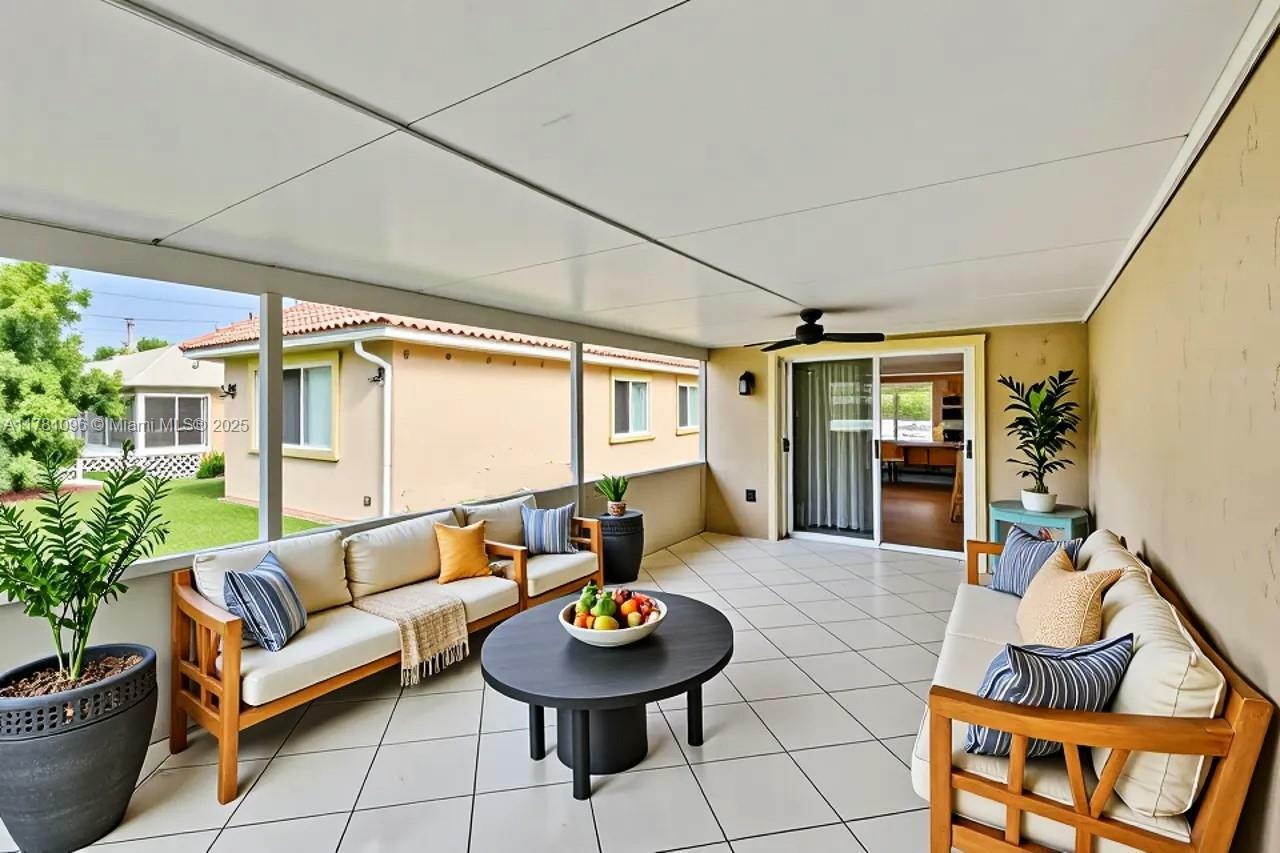 Property Photo: 11410 SW 20th St FL 33025
