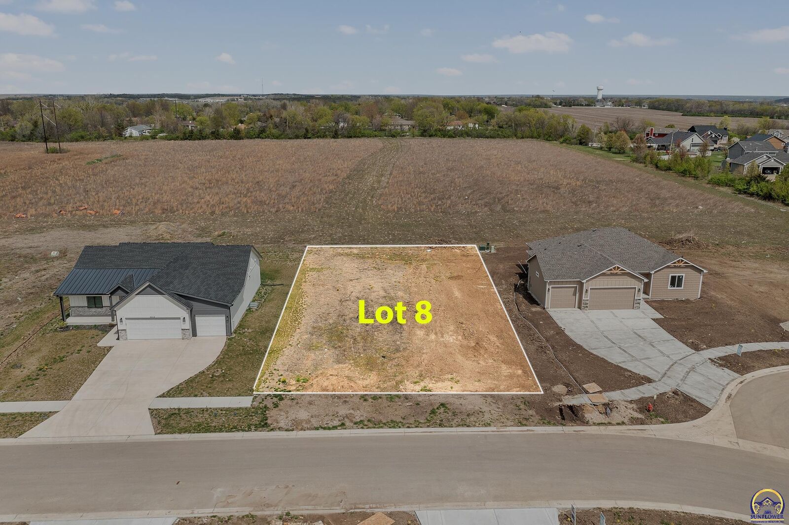 Property Photo: 8008 SW 26th Ter Lot 8, Block B KS 66614
