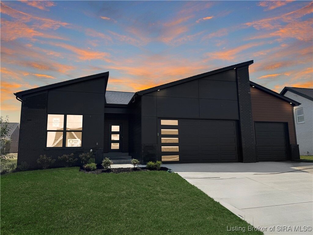 Property Photo: 7642 Melrose Drive Lot 546 IN 47111