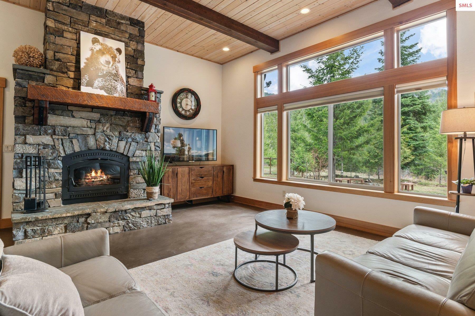 Property Photo:  137 Bitterroot Pass  ID 83860 