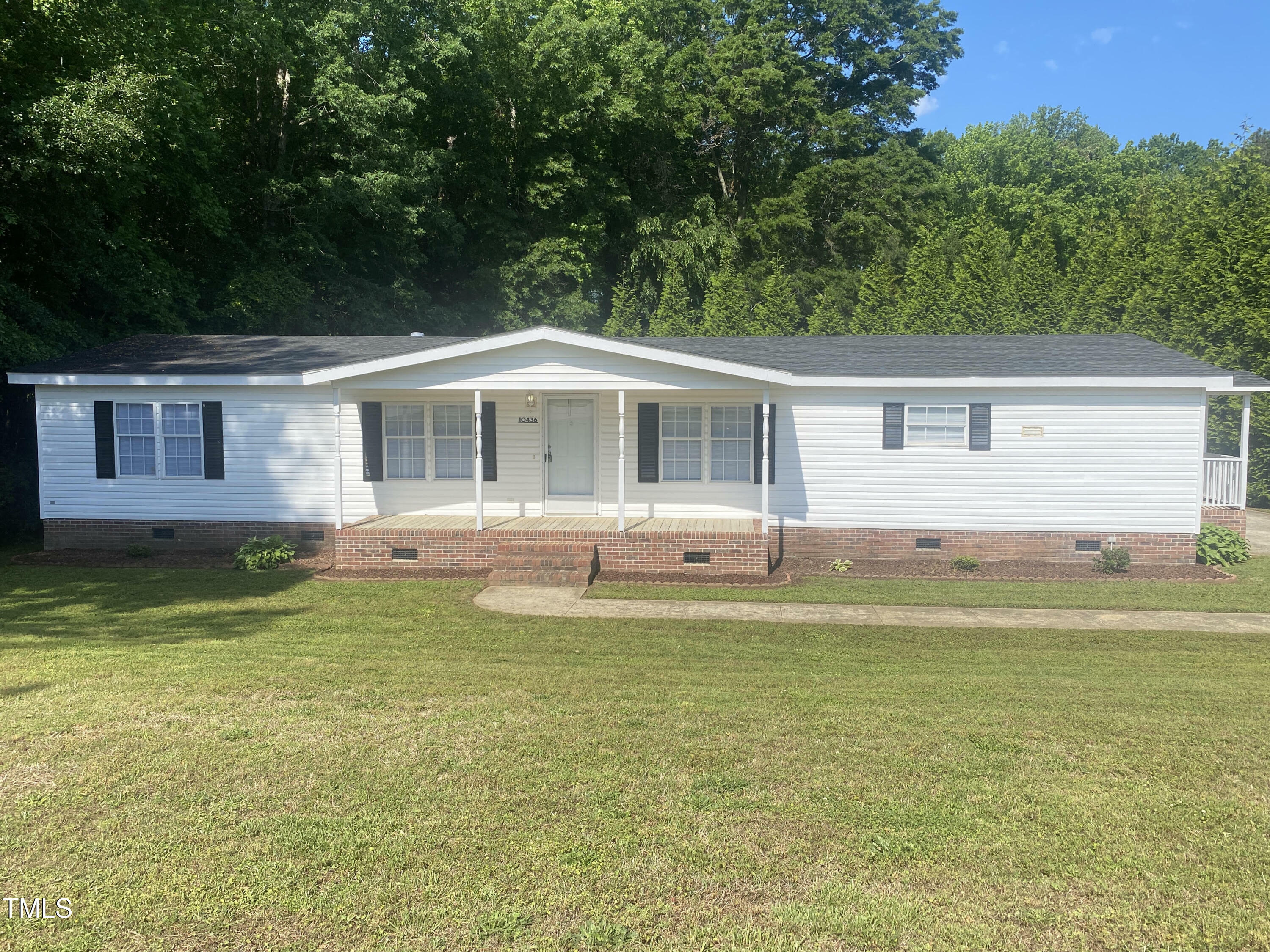 Property Photo: 10436 S Nash Street NC 27557