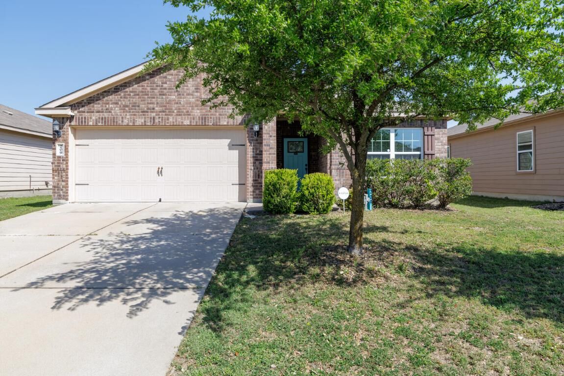 Property Photo: 209 Farmer Lane TX 76537