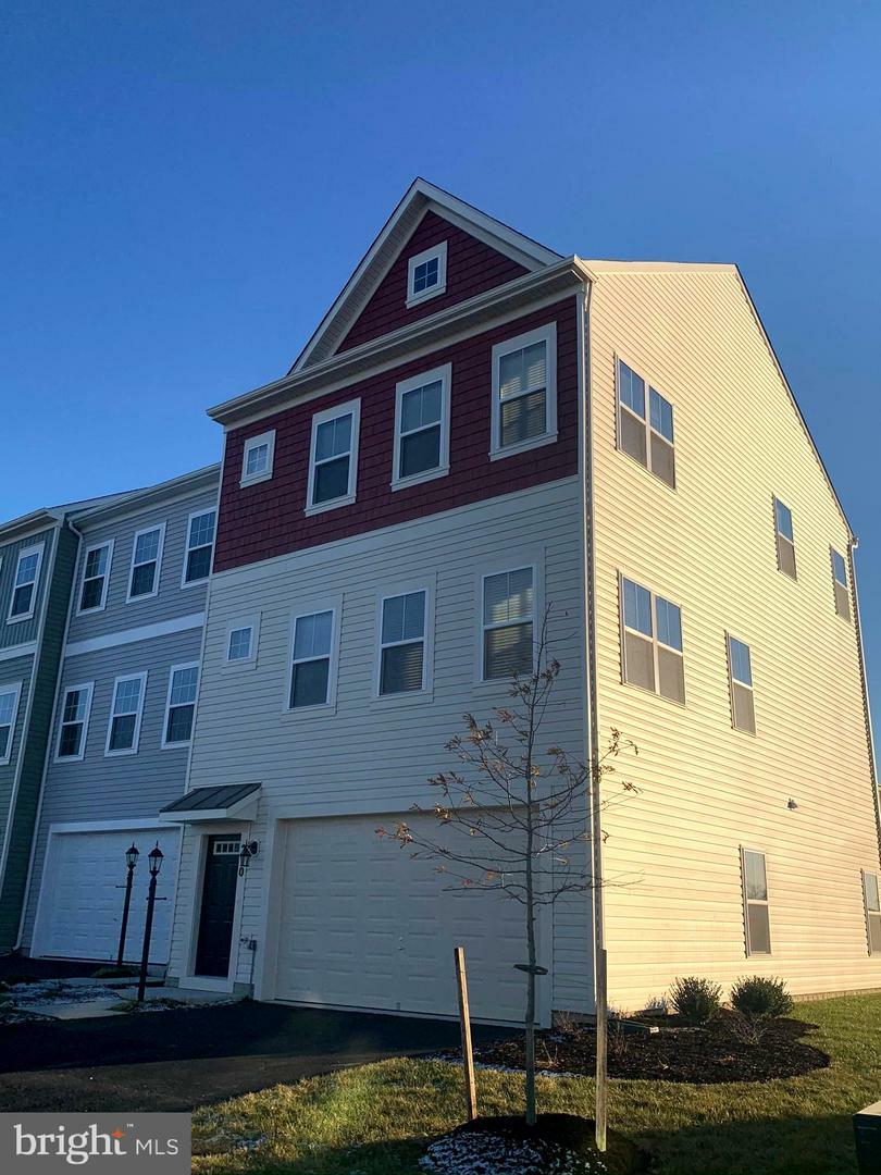 Property Photo: 210 Parkland Drive VA 22656