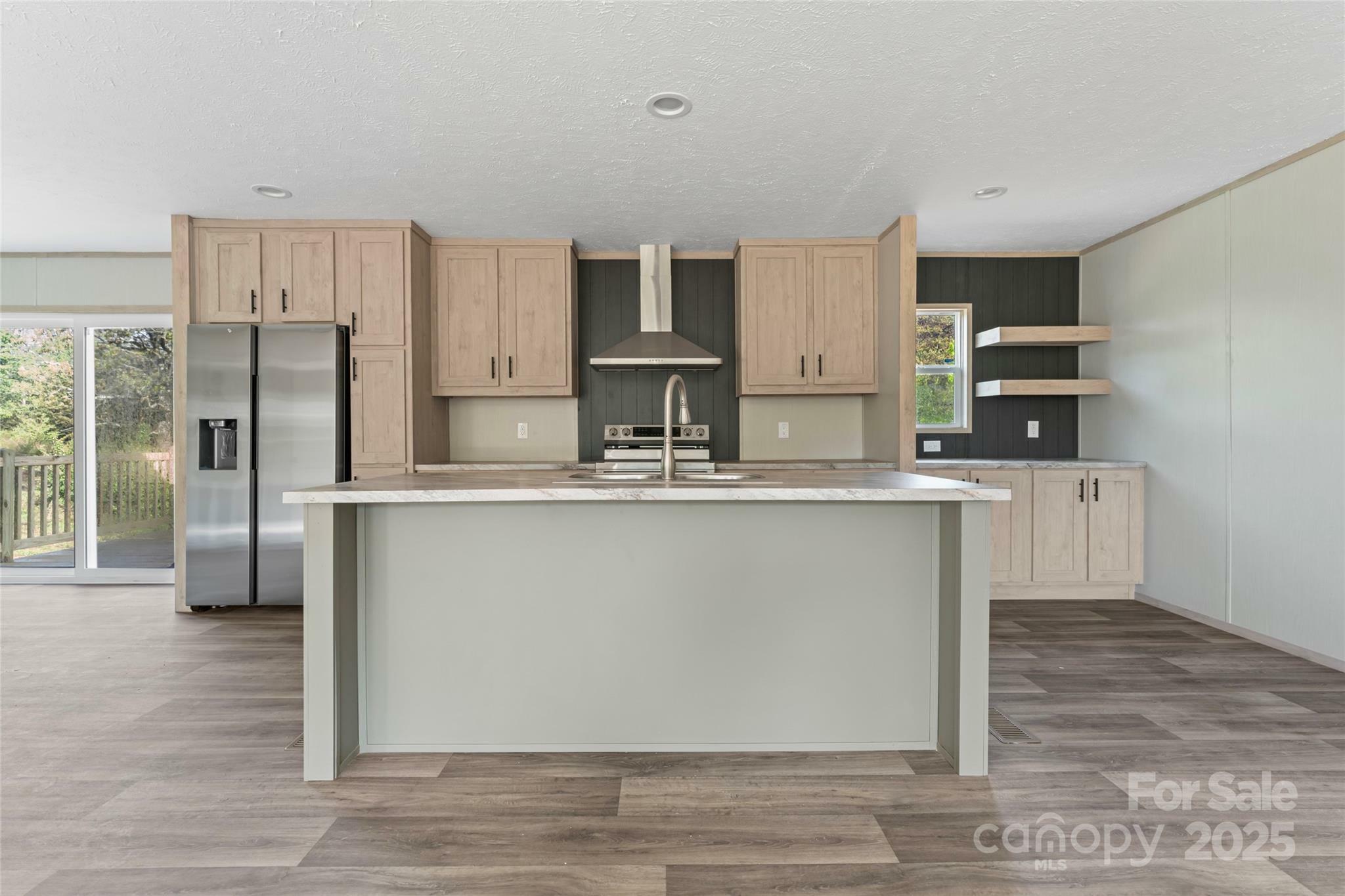 Property Photo: 5989 Kaylas Ridge Road NC 28612