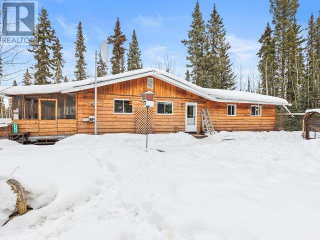 Photo de la propriété:  44 Harbottle Road  YT Y1A 5T2 