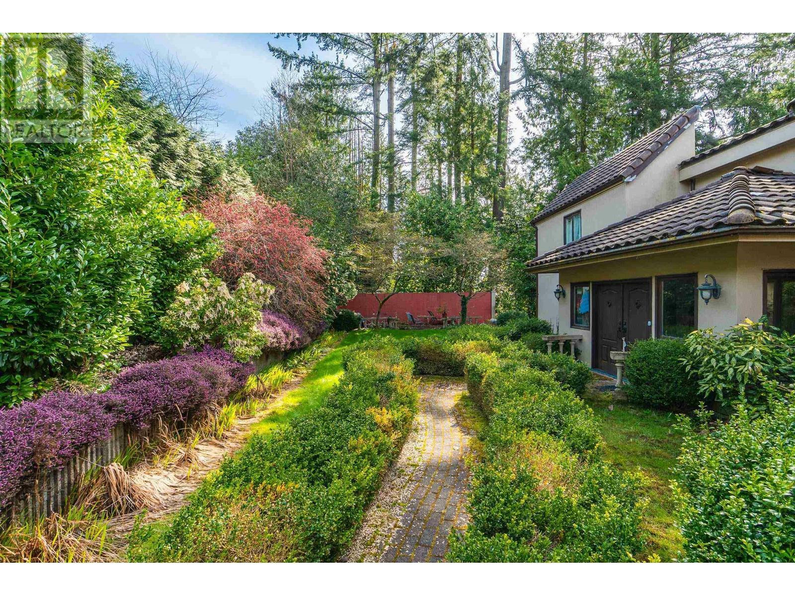 Property Photo: 1412 30th Street BC V7N 4N8