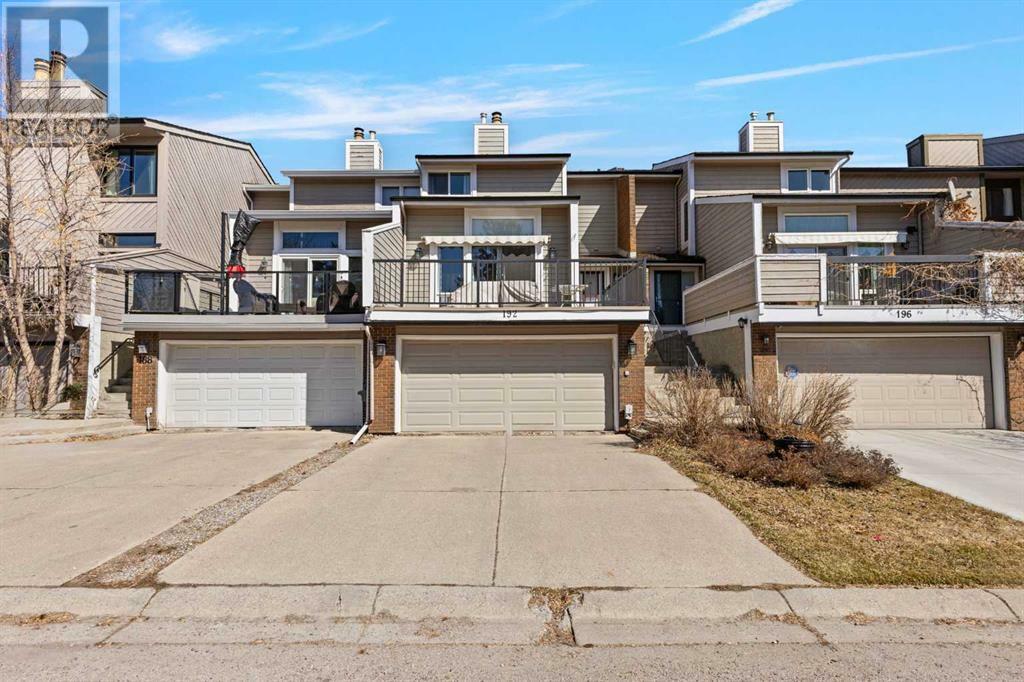 Property Photo: 192 Edgemont Estates Drive Northwest AB T3A 2M3