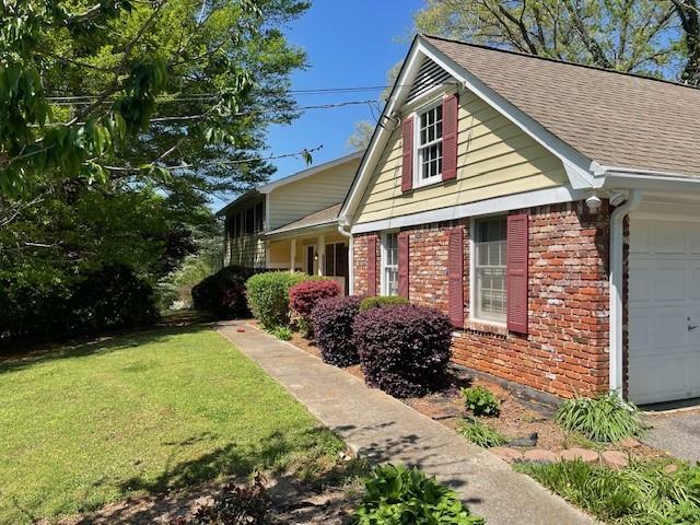 Property Photo: 1150 Orchard Way GA 30075
