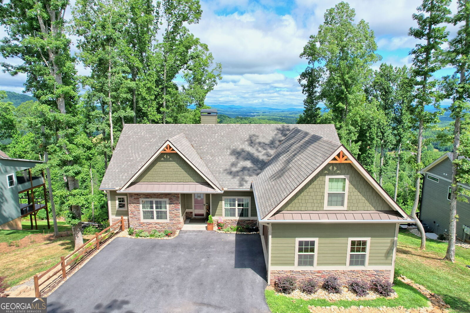 Property Photo: 760 Winding Ridge GA 30512