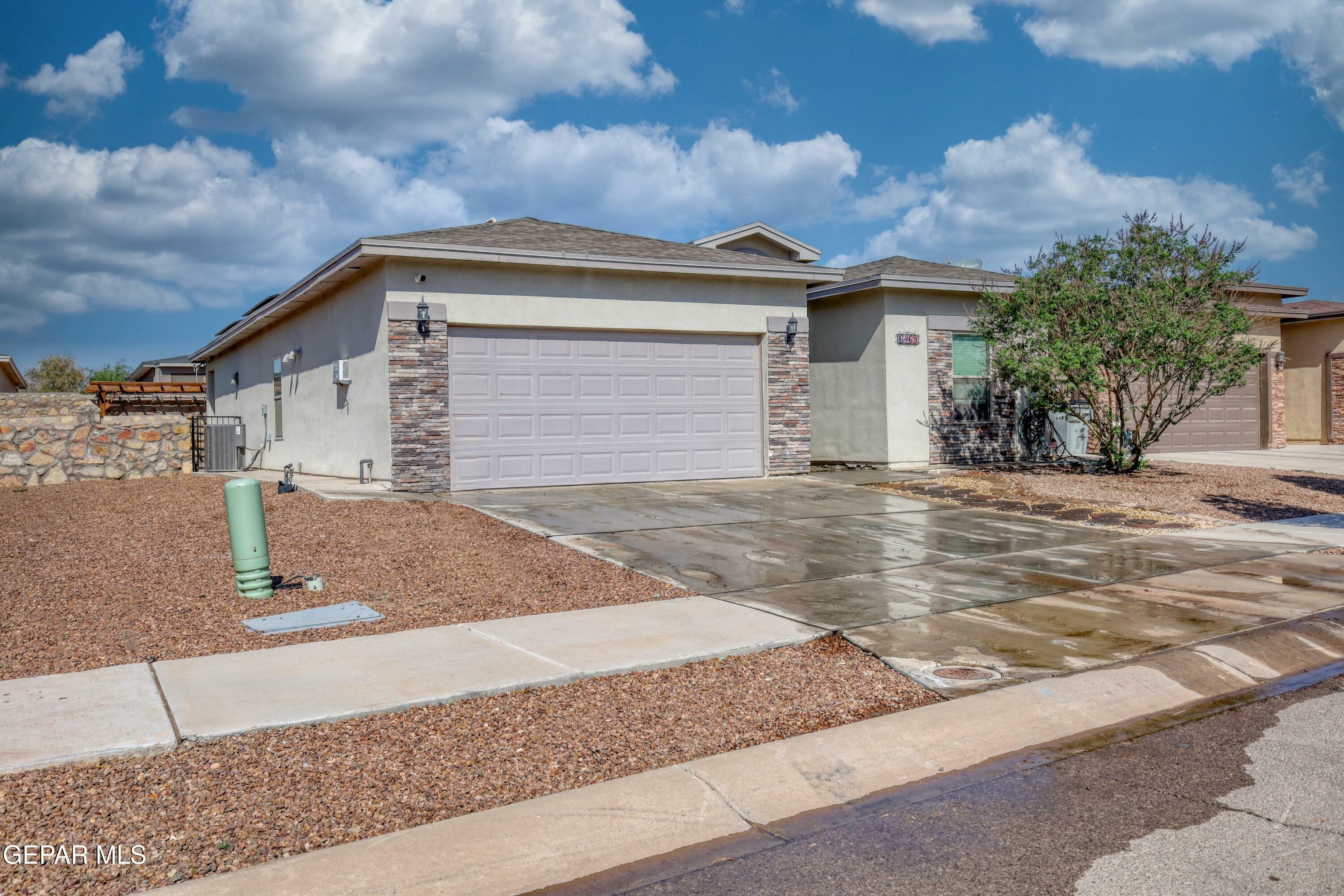 Property Photo: 6469 Harapon Street TX 79932