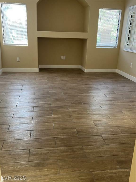 Property Photo: 8250 North Grand Canyon Drive 1121 NV 89166