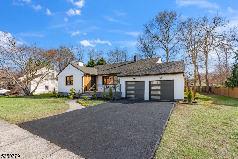 Property Photo: 185 Colonial Rd NJ 07630