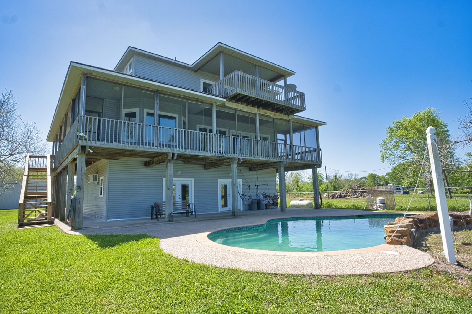 Property Photo:  3054 Fm 2611 Road  TX 77422 