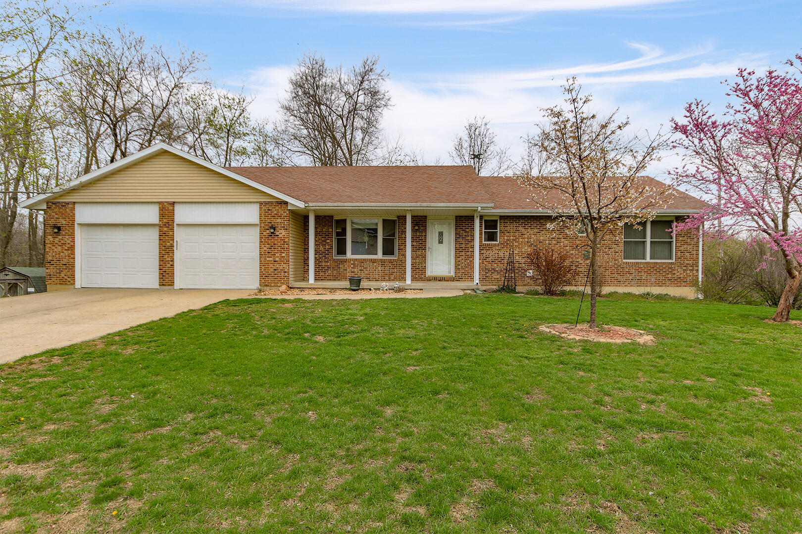1307 Green Meadows Drive  Mexico MO 65265 photo