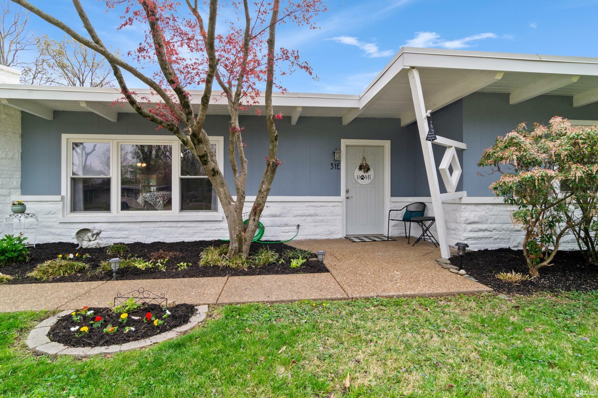 Property Photo: 31 E Sunrise Drive IN 47710